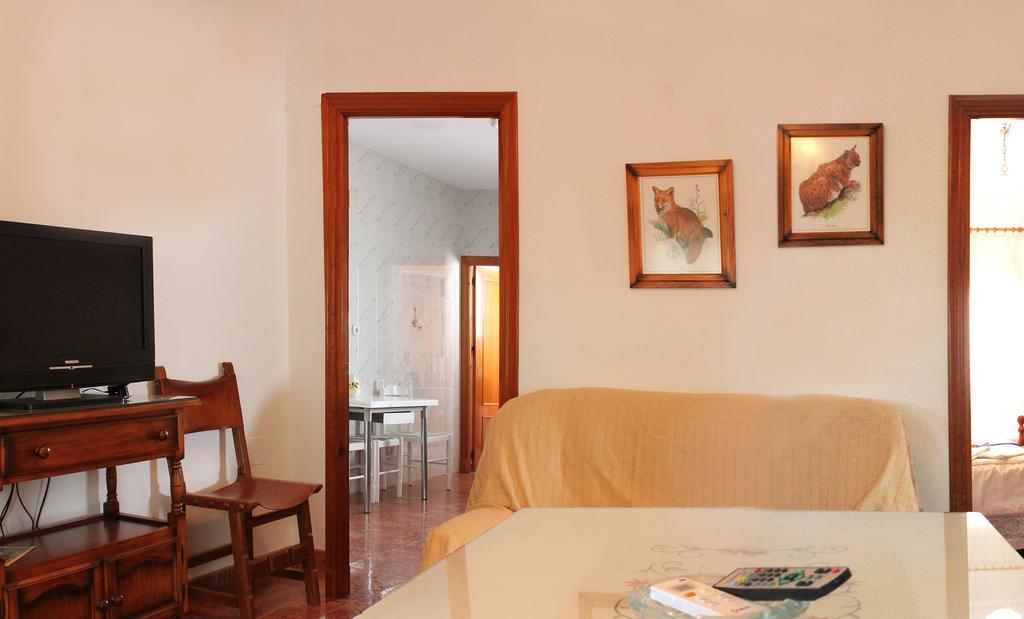 Apartamentos Casa Gil El Bosque Værelse billede
